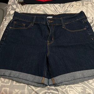 Ladies shorts size 10